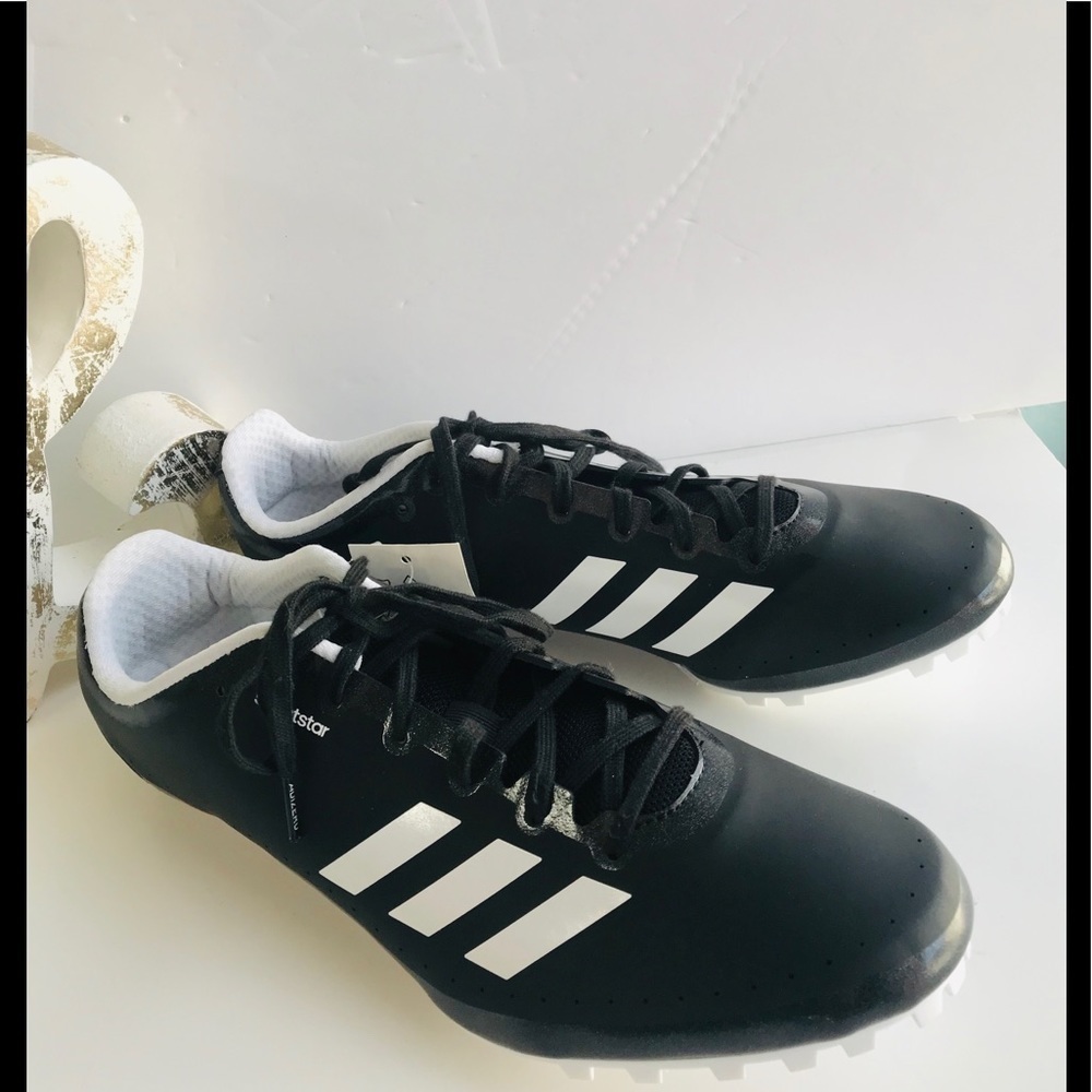 MEN’S NWT Adidas Sneakers. Sprinstar track & field